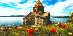 Pa seno zīda ceļu Armēnijā saldajā pilnbrieda laikā