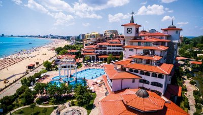 Royal Palace Helena Sands