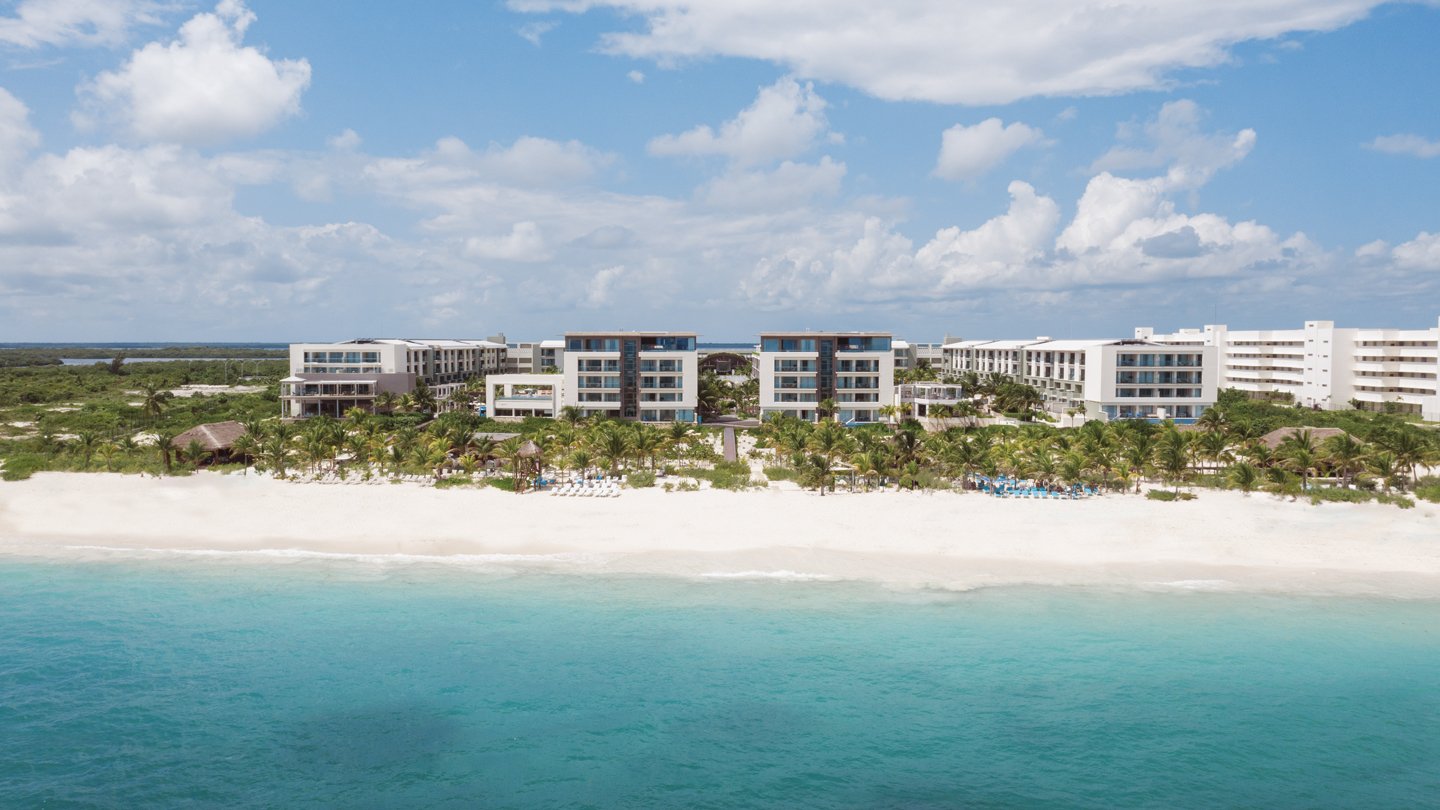 Catalonia Grand Costa Mujeres All Suites & Spa