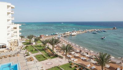 Royal Star Beach Resort 
