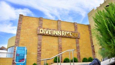 Dive Inn Resort