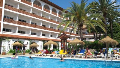 4R Gran Hotel Europe