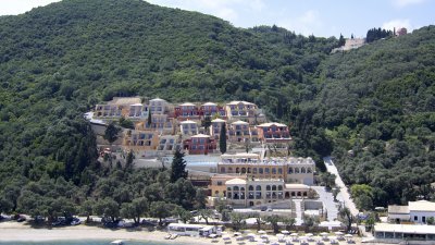 Nido, Mar-Bella Collection