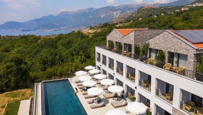 Vivid Blue Serenity Resort