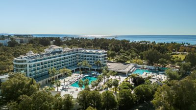 Berry Blue Hotel (ex. Berry Hotel)