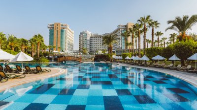 Sherwood Exclusive Lara